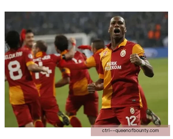 从免签巨星到一年后被外租离队扎哈在加拉塔萨雷的起伏轨迹全记录